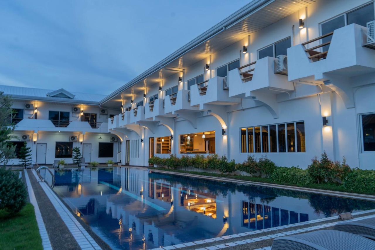 Adela Resort 邦劳 外观 照片